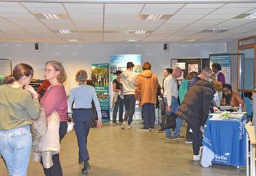 Mercredi 18 décembre, à Saint-Germain-en-Laye (Yvelines). L’Agrocampus de Saint-Germain-en-Laye et Chambourcy a organisé la première édition du Salon des formations supérieures aux métiers du vivant.