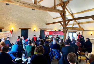 Mardi 21 janvier, à Huisseau-sur-Cosson. La FNSEA 41, avec les JA 41, a organisé une réunion publique dans le cadre des élections Chambre.