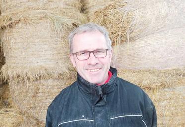 Nicolas Beets, éleveur dans l'est du Loiret.  