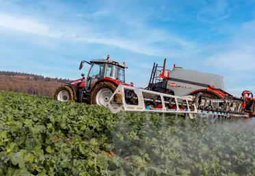 Ce pulvé Lexis de Kuhn est équipé d’un système de pulvérisation de précision : la technologie PWM.