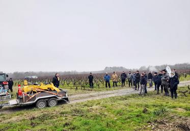 Vendredi 13 décembre, à Pouillé. Une trentaine de participants ont assisté à la démonstration de matériels organisée par la FRCuma* Centre-Val de Loire et la chambre d'Agriculture de Loir-et-Cher. 