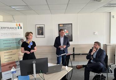 Meaux, vendredi 14 février. De g. à d., Lucie Heurtaut, Charles-Auguste Benoist et Sébastien Mérat sont intervenus au cours de l'assemblée générale. 