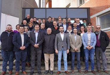 Vendredi 14 mars, à Orléans. La nouvelle chambre d'Agriculture Centre-Val de Loire a été installée. Elle est présidée par Maxime Buizard Blondeau (5e à d.). Il succède à Philippe Noyau.