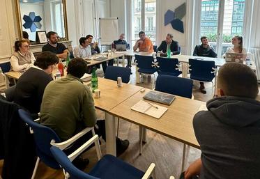 Mardi 15 avril, à Paris. Les JA région Île-de-France ont tenu leur assemblée générale, présidée par Clément Torpier.