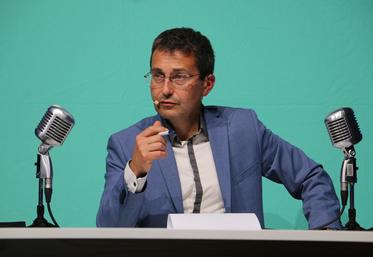 Pascal Berthelot, ex-journaliste d'Europe 1, animera le plateau de Radio plaine, cœur de l'AG FDSEA.