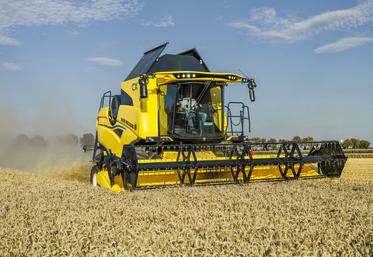 Le tambour UltraFlow, auparavant réservé aux moissonneuses-batteuses CX6, est désormais disponible en option sur les modèles CX5.