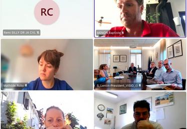 Mardi 24 juin, JA a présenté les conclusions de ses travaux liés à la future programmation de la Pac au conseil régional Centre-Val de Loire. 