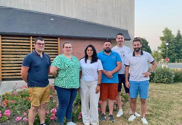 Jeudi 19 juin, à.Nesploy. Un conseil mixte à l'ordre du jour chargé, réuni de façon hybride. 