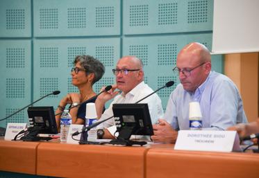 Jeudi 19 juin, à Chartres. Bertrand Le Bris (au c.) a présidé l'assemblée générale annuelle d'Accompagnement stratégie Eure-et-Loir.