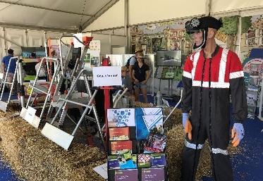 Ateliers pratiques, démonstrations techniques et échanges avec des conseillers rythment le salon, qui met la prévention des risques professionnels au cœur de ses animations.