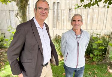 Lundi 15 septembre, à Chartres. L'Association des salariés agricoles d'Eure-et-Loir est présidée par Daniel Bois (à d.) et animée par Bertrand de Lacheisserie.