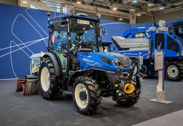 La dernière génération de tracteurs spécialisés T4 de la marque New Holland possède de nouvelles évolutions. 