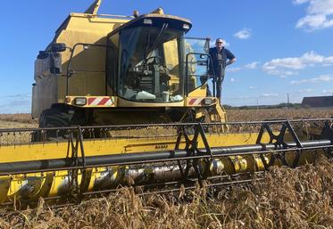 Julien Verrier, céréalier à Chissay-en-Touraine a vécu des moissons mitigées, en dessous de ses espérances de rendements comme de nombreux agriculteurs loir-et-chériens.