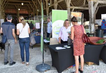 Le Mérévillois (Essonne), vendredi 19 septembre. Le 9e Salon du goût de Méréville a rassemblé de nombreux producteurs.