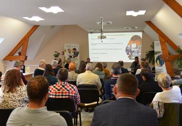 Magnanville (Yvelines), mardi 7 octobre. Le Caerif a tenu son assemblée générale annuelle avec la facturation électronique comme enjeu majeur.