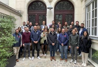 Conseil d'administration et commission syndicale, les deux instances nationales du syndicat, se sont réunis pour la première fois dans les nouveaux locaux de la rue d'Astorg à Paris.