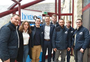 Nangis, jeudi 19 février. Le nouveau bureau de Jeunes agriculteurs de Seine-et-Marne. Avec notamment, en partant de la gauche, Jean-Baptiste Ney, Océane Ney et Armand Chevron.