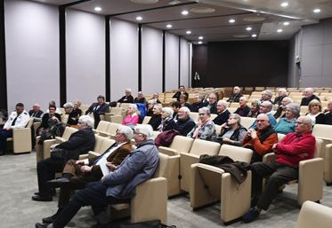 Vendredi 6 février, à Blois. Une cinquantaine de personnes étaient présentes à l'assemblée générale de l'Amoma 41.