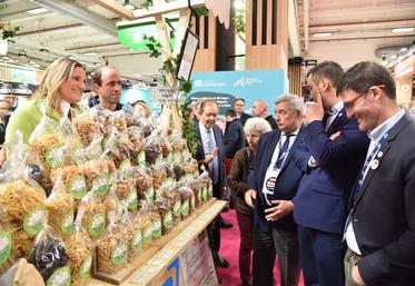Xavier Vandevoorde et son épouse Caroline de Ferm'Meaux pâtes proposaient leur gamme de pâtes durant trois jours.