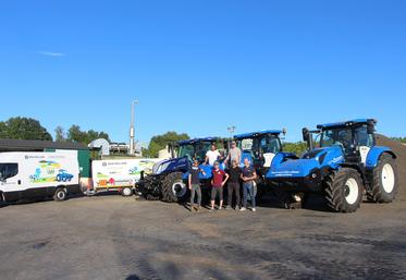 Les deux tracteurs New Holland T6-180 Methane Power et T6-180 Dynamic Command carburant au GNR ont été soumis aux tests du banc de puissance. 