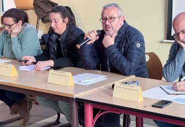 Jeudi 26 mars, à Beaumont-les-Autels. La Maison familiale et rurale est désormais présidée par Vincent Gaonac'h.