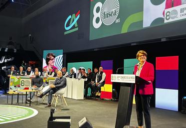 En clôture du congrès, la ministre de l'Agriculture, Annie Genevard, a tenté d'apaiser la colère agricole.
