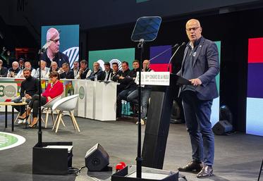 Incisif et déterminé, Arnaud Rousseau a brandi la menace de nouvelles mobilisations si l'État ne réagit pas.