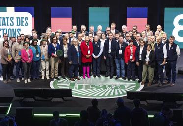 Mercredi 1er avril, à Caen (Calvados). En congrès, la FNSEA a élu son nouveau conseil d'administration. 