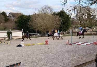 Jours fériés, dimanches, heures d’équivalence, temps partiel… Un cadre spécifique s’adapte aux réalités du terrain des activités hippiques.