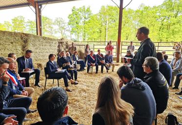 Vendredi 10 avril, lors de la visite de la ministre de l'Agriculture, Olivier Hardouin, président FNSEA 41, s'est exprimé sur les difficultés et les attentes des agriculteurs.
