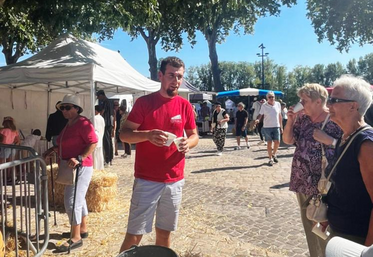Lors de l’édition 2025, Un dimanche à la campagne avait déjà permis aux visiteurs de rencontrer les producteurs et de découvrir plusieurs facettes de l’agriculture loirétaine.
