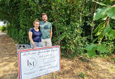 Marion Loiseau et Laurent Perdoux cultivent 2 600 m² en maraîchage bio intensif à Donnery (Loiret).