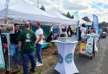 La FNSEA 45 a tenu un stand les deux jours du comice de Lorris les samedi 29 et dimanche 30 août. Retrouvez-la ce week-end à Terre en fête.