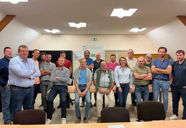 Vendredi 25 septembre, à Magnanville (Yvelines). Réunie en conseil d'administration, l'Union de Mantes a fait un tour de l'actualité.