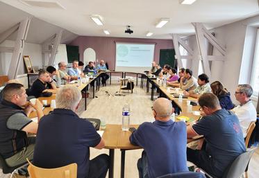Lundi 28 septembre, à Puiseaux. Les élus de la FNSEA 45 se sont réunis en conseil d’administration.