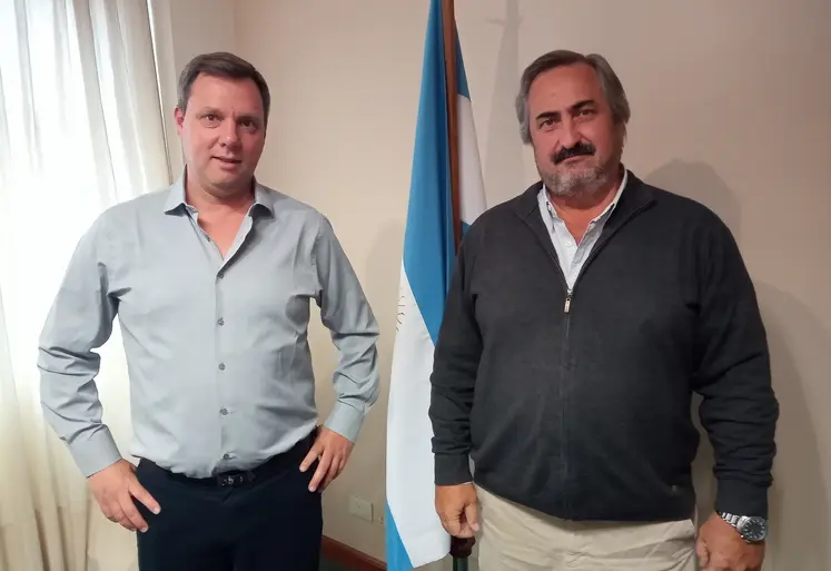 Les dirigeants du syndicat de céréaliers CARBAP, Pablo Ginestet (à gauche) et Carlos Bilbao (à droite), à Buenos Aires.