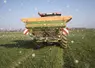 Épandage d'engrais sur blé tendre au printemps