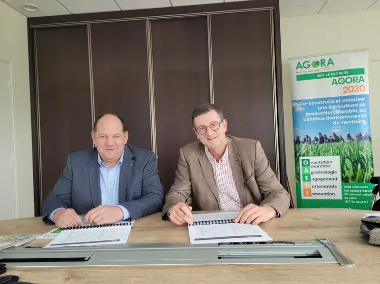 Étienne Grodet, nouveau président d'Agora, et Thierry Dupont, le président sortant.