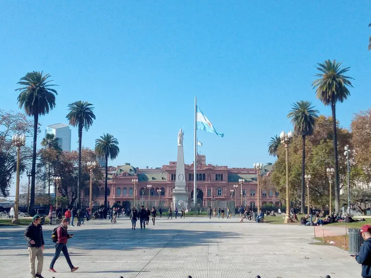 La place de Mai, à Buenos Aires, et la Casa Rosada, siège du pouvoir exécutif national.