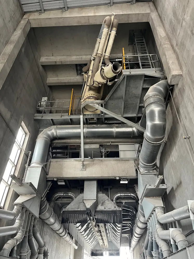 bras conteneur et aspiration fosse silo céréales