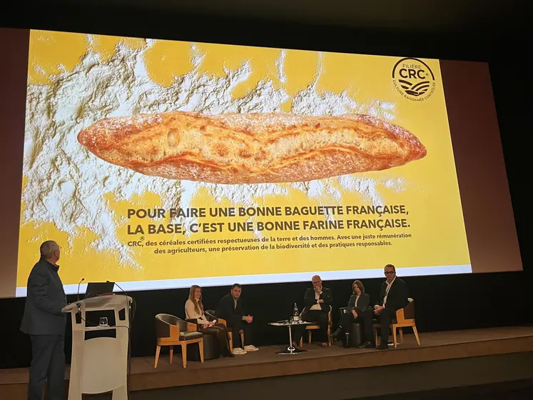 affiche de promotion filière CRC baguette française