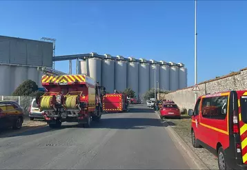 Incendie des silos Sica Atlantique à La Rochelle maîtrisé