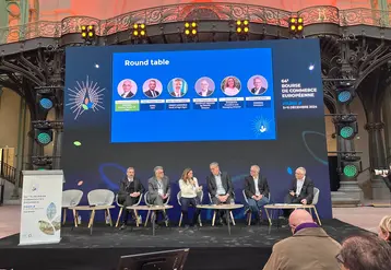 Table ronde sur le changement climatique à la Bourse de commerce européenne le 6 décembre 2024 avec Jean-Pierre Touzet (Crédit agricole), Jean-Philippe Puig (Groupe Avril), Anne Azam (Syngenta), Christoph Büren (Vivescia) et Jean-François Lepy (Soufflet négoce by Invivo)