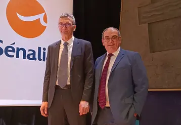 Didier Verbeke (à gauche), président de Sénalia, et Gilles Kindelberger, directeur général, lors de la réunion d'informations le 10 janvier 2025 à Paris.