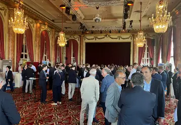 participants à la bourse décentralisée organisée par AgroParisBourse au Casino barrière de Deauville le 12 septembre 2025
