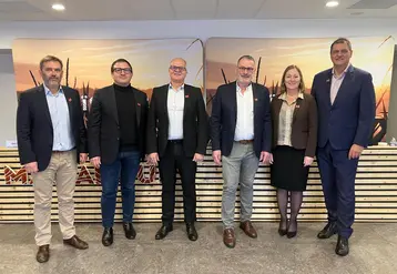 Photo de groupe de l'équipe dirigeante de Maïsadour lors de la conférence de presse du 5 décembre 2025