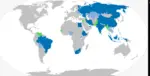 La nouvelle carte mondiale du bloc des pays Brics + ou aspirants, d’une manière ou d’une autre, à le rejoindre. Légende : en bleu foncé, les membres ; en bleu clair, les pays partenaires (Belarus, Bolivie, Cuba, Kazakhstan, Malaisie, Nigeria, Thaïlande, Ouganda, Ouzbékistan, Vietnam) ; en vert, les pays candidats (Azerbaïdjan, Bangladesh, Myanmar, Pakistan, Sénégal, Sri Lanka, Syrie et Venezuela). A noter que l’Argentine, l’Algérie ou encore la Turquie ne rentrent dans aucune de ces catégories.