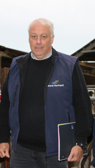 Jean-Michel Cuminet, vétérinaire chez Littoral normand