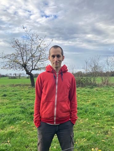 <em class="placeholder">Cyril Bigot, éleveur laitier</em>