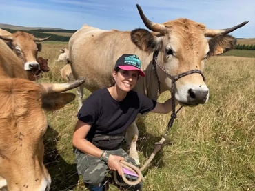 <em class="placeholder">Pauline Garcia, comportementaliste animalière</em>